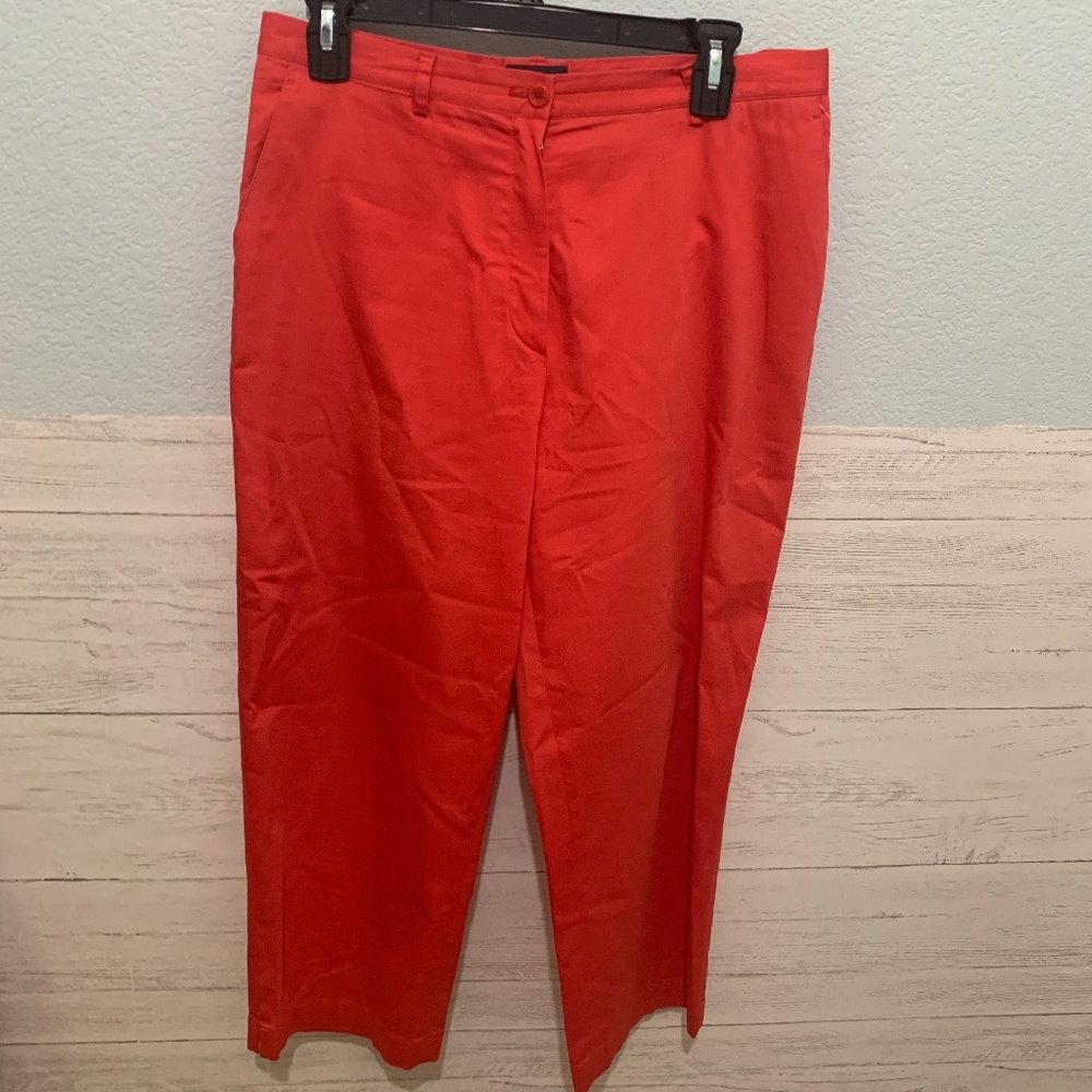 Burberry Golf Capri Pants